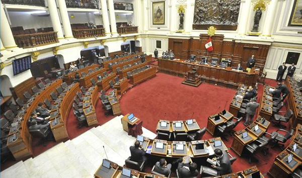 78 % de peruanos considera que el Congreso obstruye el adelanto de elecciones
