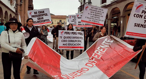 Arequipa y Cusco protestaron en apoyo de juez Concepción Carhuancho 