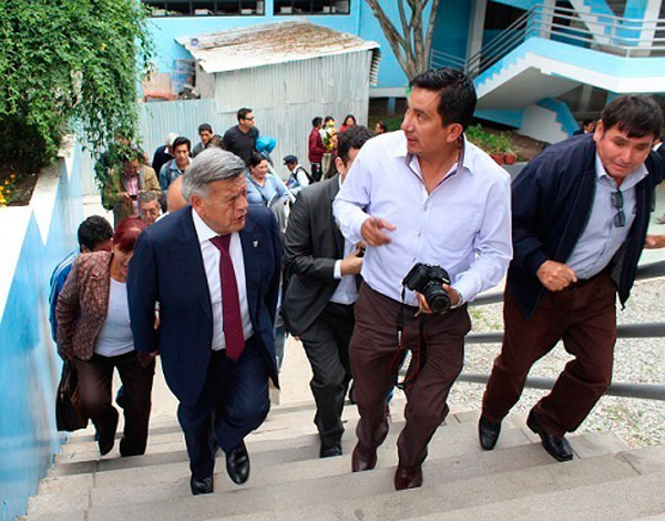 Líder de APP César Acuña se reúne con sus bases de Apurímac