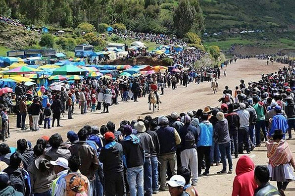 Huancavelica: suben a 9 los heridos en carrera de caballos