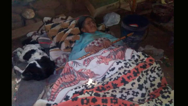 Ayacucho: anciana de 97 años es hallada viviendo en estado de abandono