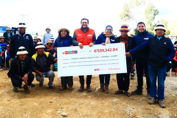 MTC entrega S/ 15.9 millones a comunidades de Challhuahuacho