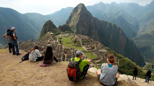 Ministro descarta teleférico en ciudadela arqueológica de Machu Picchu