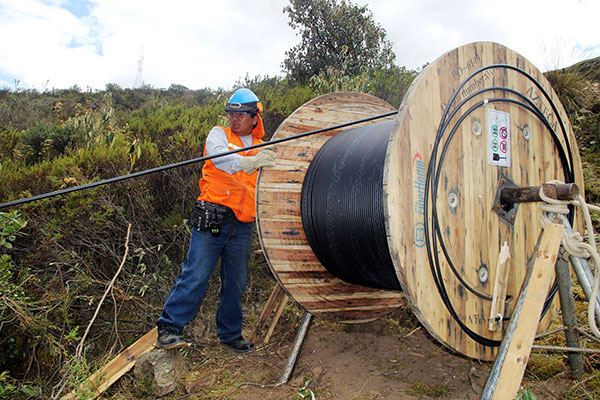 Proyecto de fibra óptica llegará a la Región Apurímac.