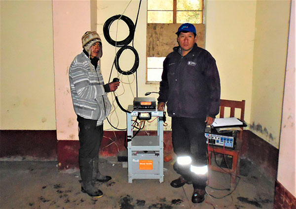 Ponen en operatividad equipos de radio HF en centros de salud de Ayacucho