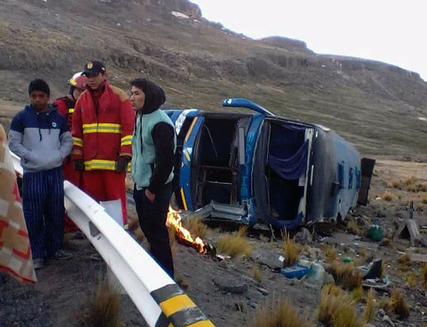 Bus de Transportes  Sánchez deja siete muertos y 24 heridos.