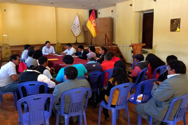 Realiza reunión de trabajo para tratar Proyecto de Ampliación de agua potable del Valle del Chumbao
