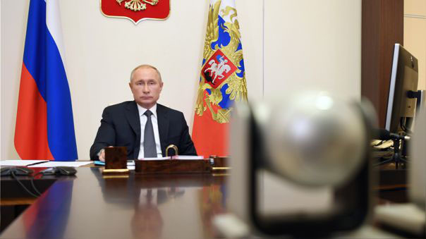Vladimir Putin anuncia que Rusia ha registrado la primera vacuna contra la COVID-19 en el mundo