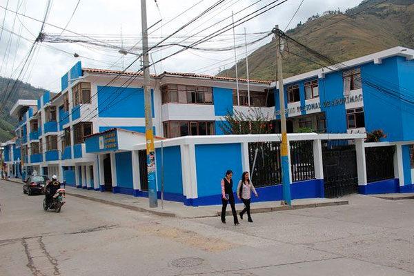 Contraloría observa designación de 17 funcionarios en Gobierno Regional de Apurímac