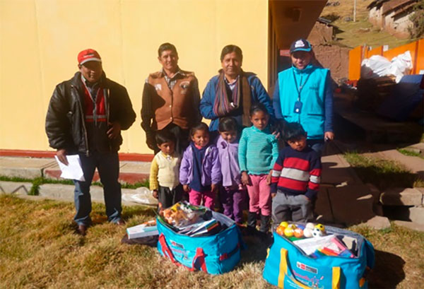 DRE Apurímac continúa con distribución de Kits de respuesta pedagógica frente a las heladas