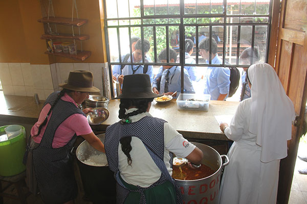 Municipalidad de Abancay realizo visita rutinaria a Comedores Populares.