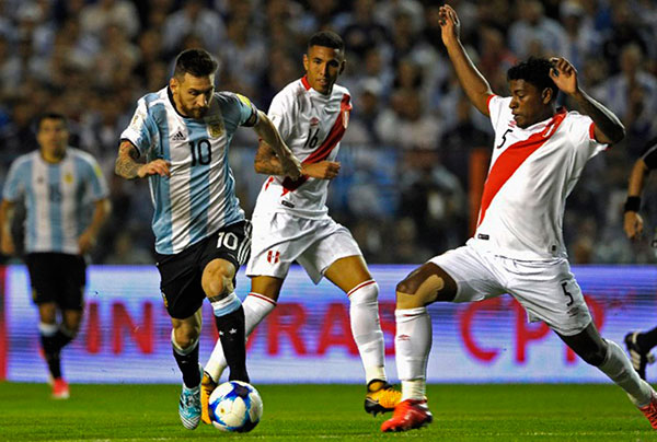Perú logró un empate (0-0) ante Argentina y dio un gran paso al Mundial Rusia 2018