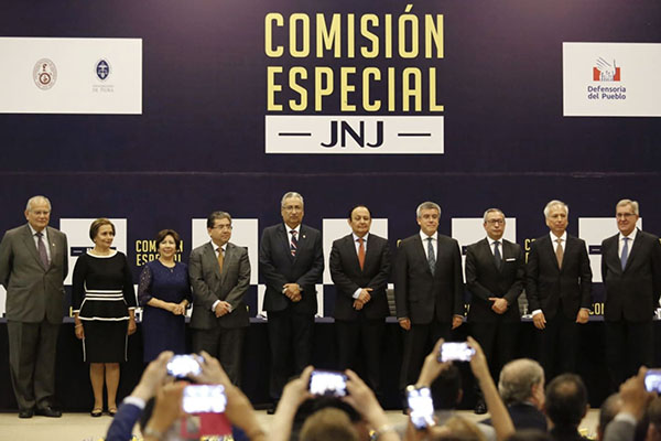  Cinco miembros electos de la JNJ juraron al cargo