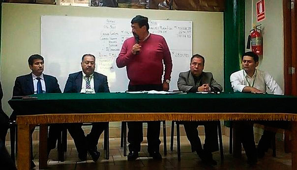 Directivos de Cooperativa San Pedro de Andahuaylas emplazan a congresista Richard Arce