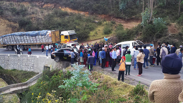 Choque frontal deja tres heridos en Andahuaylas