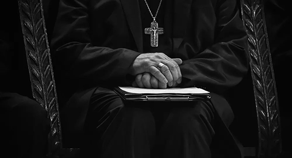 Colombia: otros cinco sacerdotes son denunciados por abuso sexual a menor de edad