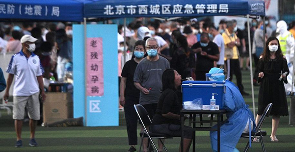 China: toman medidas drÃ¡sticas por temor a un nuevo rebrote de la pandemia COVID-19 