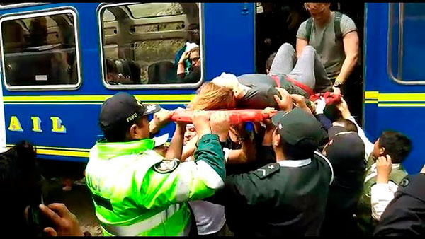 Cusco: Turista extranjera perdiÃ³ riÃ±Ã³n tras choque de trenes en vÃ­a a Machu Picchu