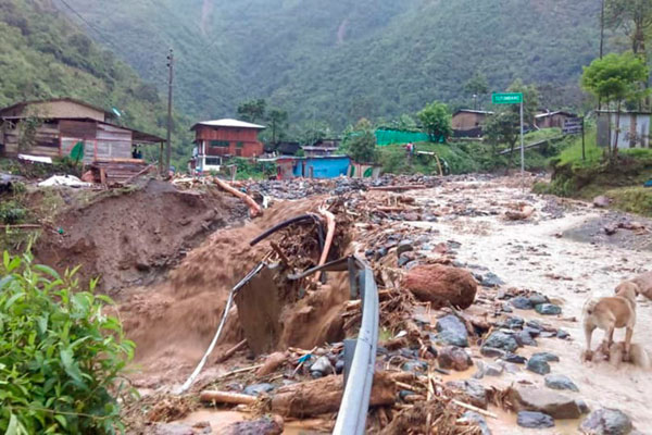 Cuatro desaparecidos y 20 viviendas destruidas deja caída de huaico en Ayacucho