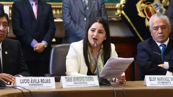 72% de peruanos rechaza que Tamar Arimborgo presida Comisión de Educación del Congreso