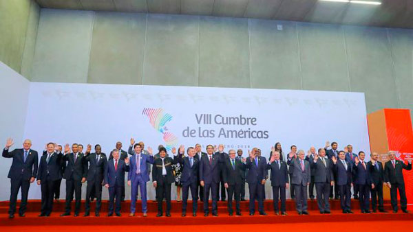 AMÉRICA LATINA Y EL CARIBE: Sin compromisos concretos contra corrupción