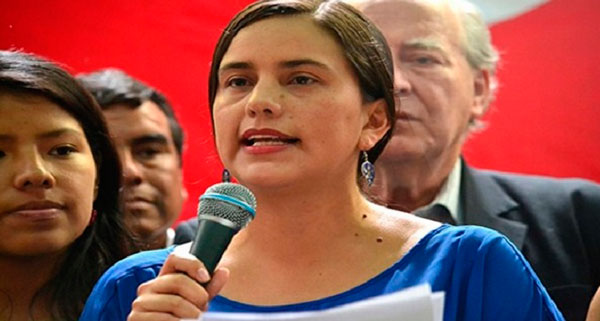 Verónika Mendoza: Buscan cerrar paso a nuevas opciones políticas