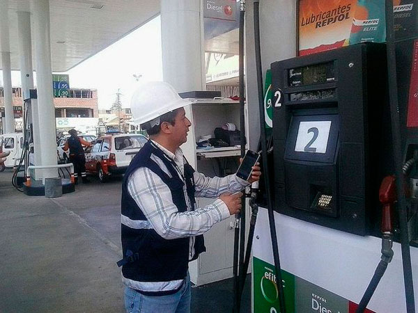 Los precios de las gasolinas se abaratarán hasta en S/ 0.14 por galón