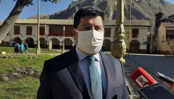 Huancavelica: Gobernador Maciste Díaz confirma que dio positivo a coronavirus
