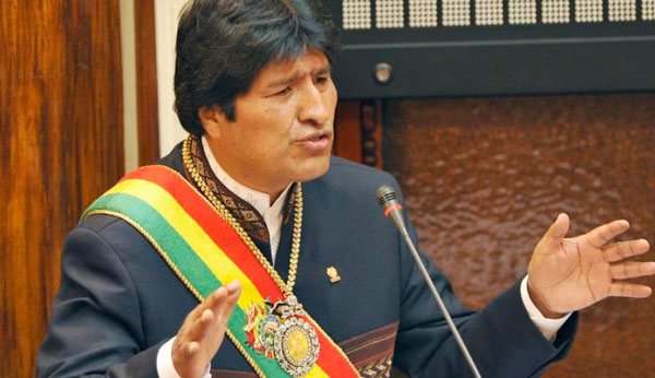 Bolivia: Roban banda presidencial y medalla mientras guardia estaba en prostíbulo