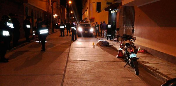 Ayacucho: de cuatro disparos asesinan a exmagistrado en puerta de su vivienda
