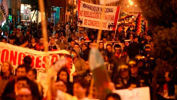 Ciudadanos tomaron el Centro de Lima en la tercera marcha en contra del Congreso