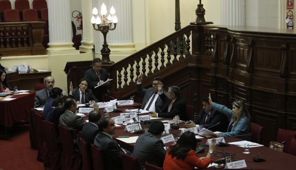 Martín Vizcarra: Fiscalización cita nuevamente a hermano del presidente