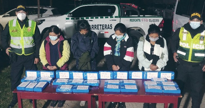 Cae banda de mujeres bolivianas con más de 30 kilos de clorhidrato de cocaína  