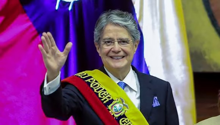 Asamblea Nacional discute la destitución del presidente de Ecuador