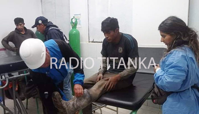 Rescatan con vida a los dos mineros artesanales sepultados por derrumbe en Ayahuay
