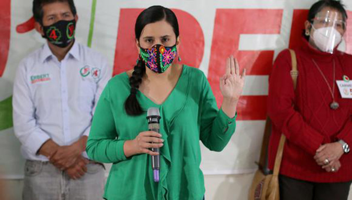 Verónika Mendoza propone firmar pacto para convocar a referéndum por asamblea constituyente