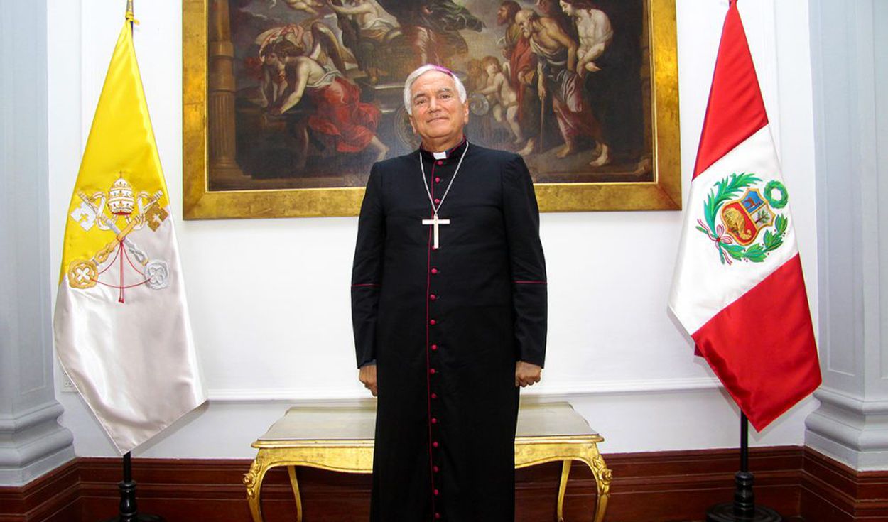 Nuncio ApostÃ³lico Nicola Girasoli tambiÃ©n recibiÃ³ vacuna contra la COVID-19