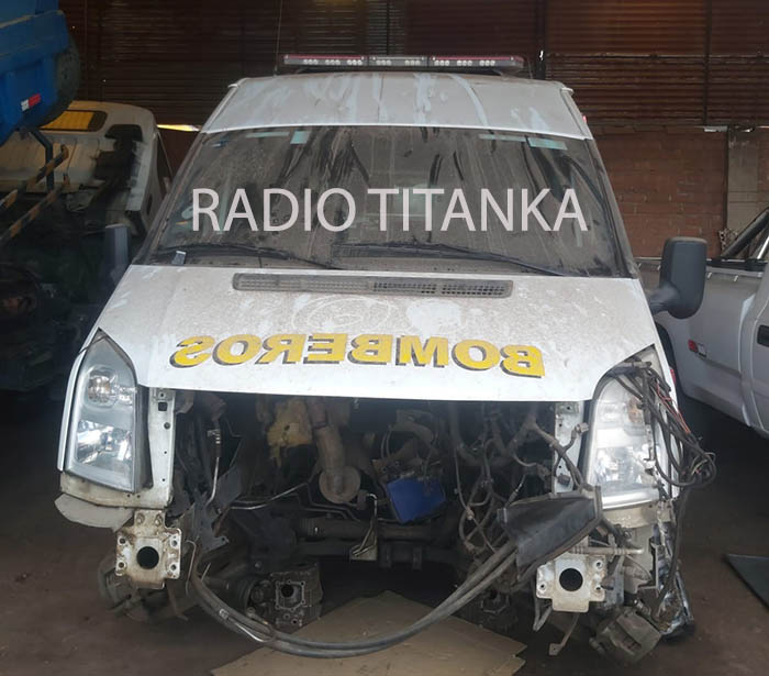 Ambulancia de CompaÃ±ia Bomberos 68 Abancay abandonada en taller de mecÃ¡nica del Cusco 