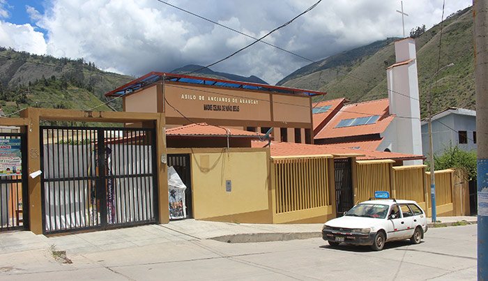 Fallecen dos ancianos y 39 dan positivo por brote de Covid-19 en asilo de Abancay