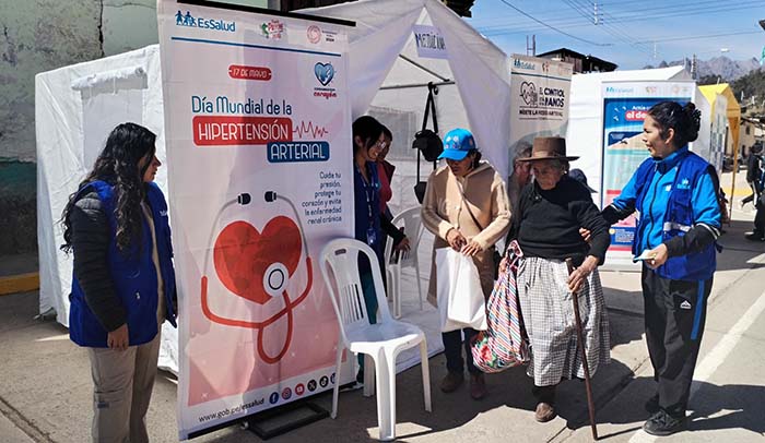 EsSalud Apurímac realiza campaña de atención integral en distrito Huaccana