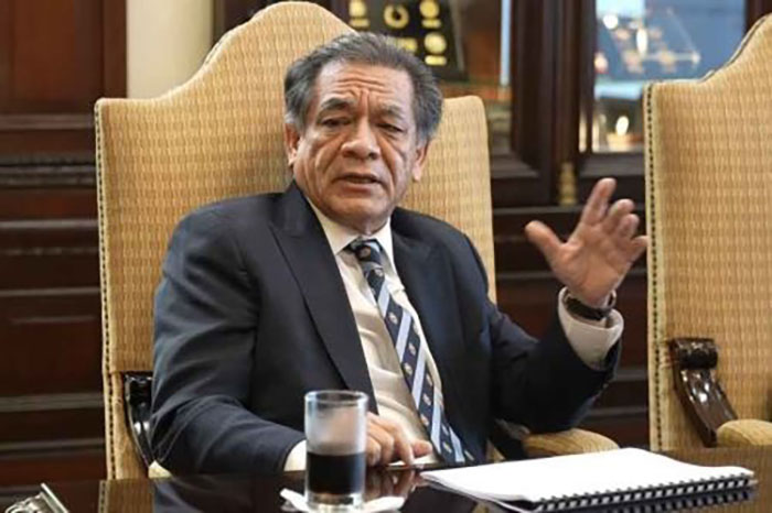 Ministro Chang: el jueves se prepublicará la norma que restablece expulsión de escolares