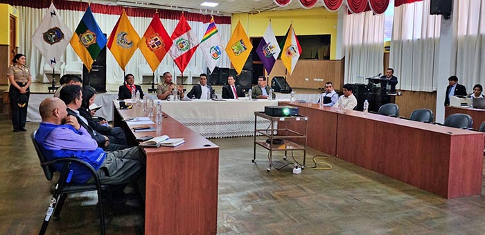 Jefe de Frente Policial Apurímac presenta balance del primer semestre en reunión del CORESEC