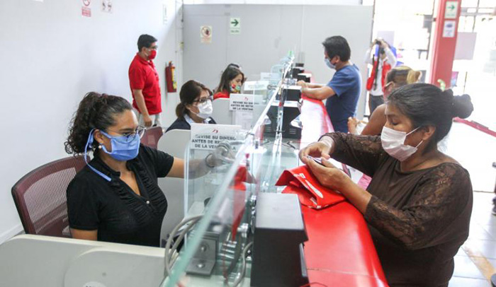 Gobierno establece bono de S/ 210 para trabajadores con menos ingresos