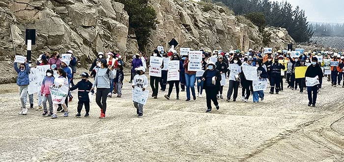 Moquegua: piden a Ejecutivo intervenir en conflicto por minera Southern