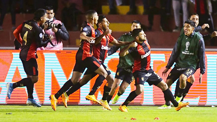 Arequipa: Â¡Ruge el leÃ³n! FBC Melgar clasifica a cuartos de final de la Copa Sudamericana con dos goles de Bernardo Cuesta