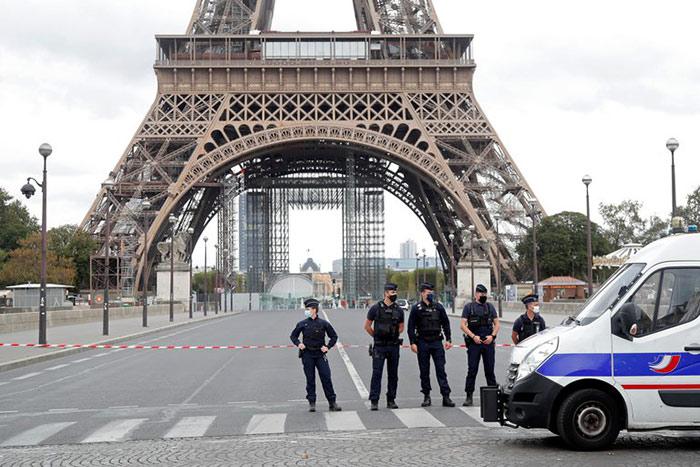 Francia declaró la emergencia sanitaria por el rebrote de COVID-19 y habrá toque de queda en 9 ciudades