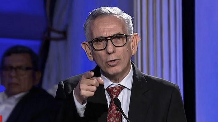 Pedro Francke: «Vamos a derogar las 8 leyes procrimen que votó la bancada fujimorista»