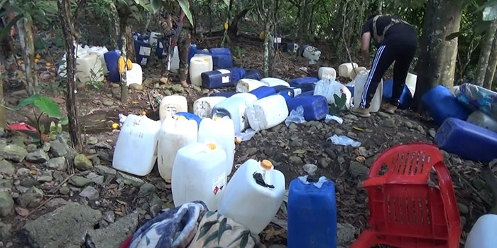 Destruyen mÃ¡s de 50 toneladas de insumos quÃ­micos para elaboraciÃ³n de drogas en el VRAEM