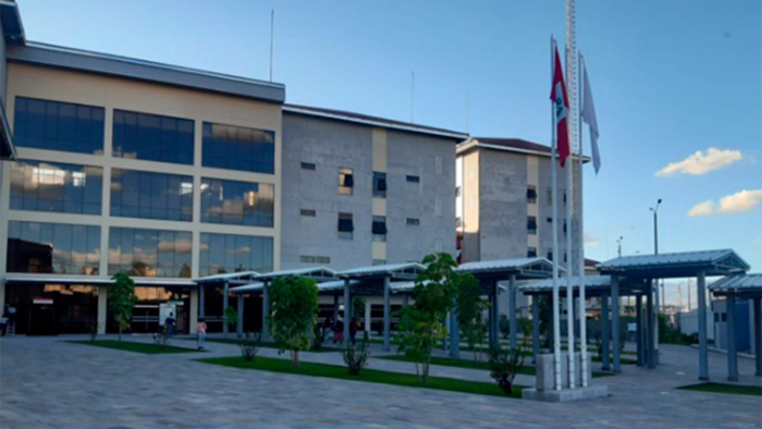 Ayacucho: nuevamente funcionarios y trabajadores del hospital en la mira