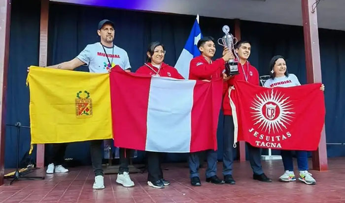 Tacna: estudiantes peruanos sorprenden al mundo como campeones del Mundial Escolar de Ciencia y Tecnología en Chile